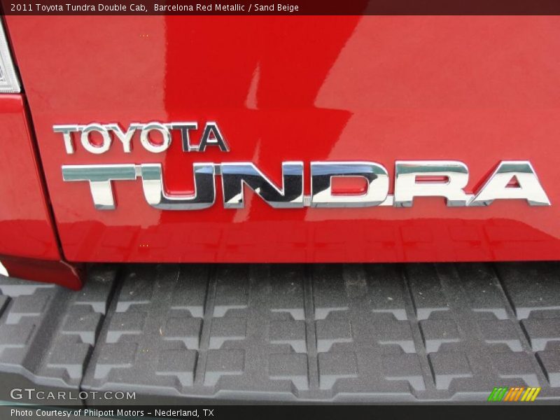 Barcelona Red Metallic / Sand Beige 2011 Toyota Tundra Double Cab