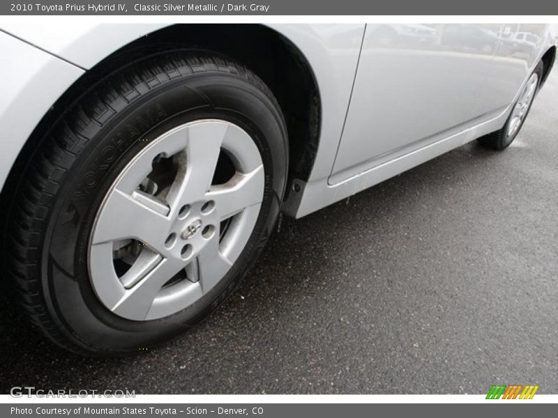Classic Silver Metallic / Dark Gray 2010 Toyota Prius Hybrid IV