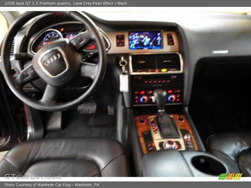 Lava Grey Pearl Effect / Black 2008 Audi Q7 3.6 Premium quattro
