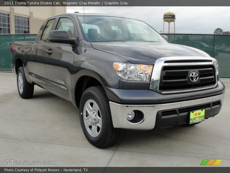 Magnetic Gray Metallic / Graphite Gray 2011 Toyota Tundra Double Cab