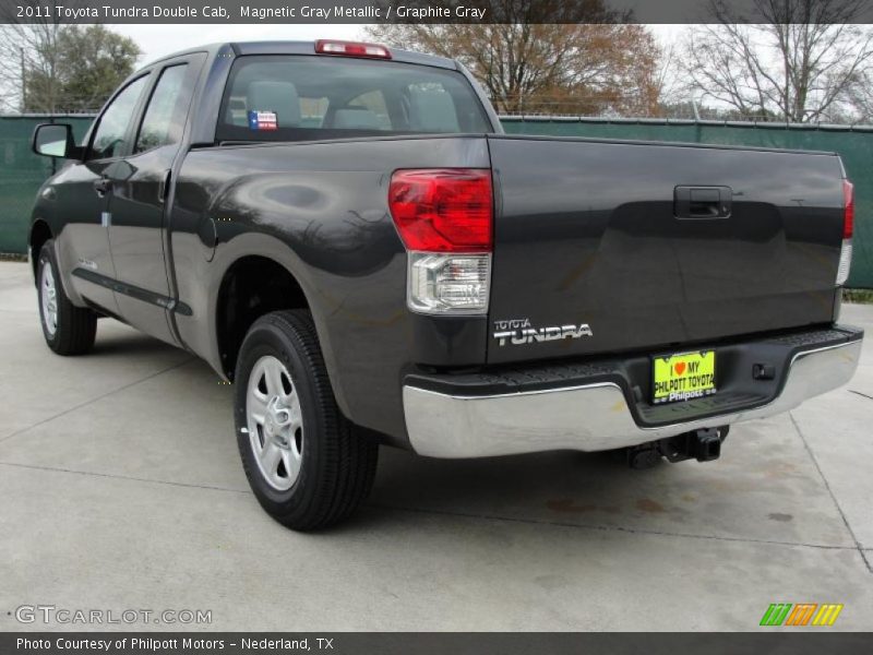 Magnetic Gray Metallic / Graphite Gray 2011 Toyota Tundra Double Cab
