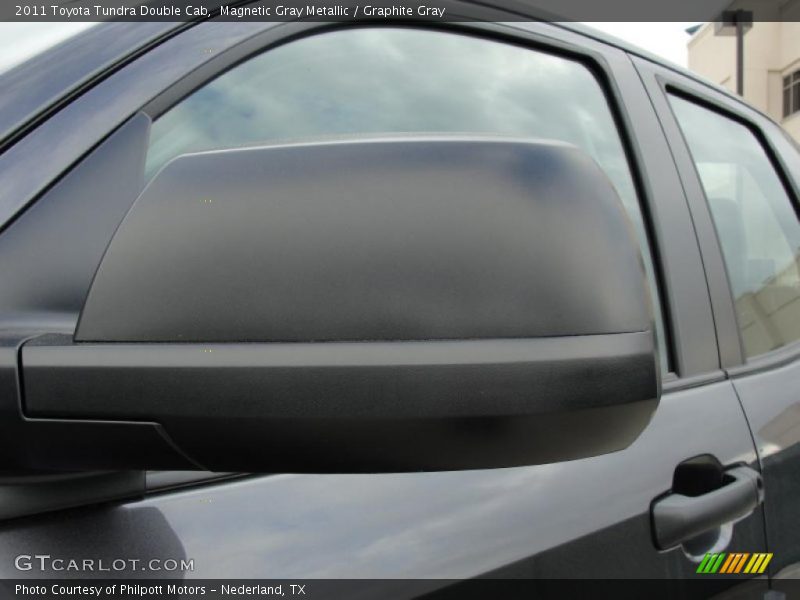 Magnetic Gray Metallic / Graphite Gray 2011 Toyota Tundra Double Cab