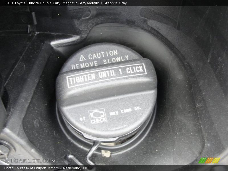 Magnetic Gray Metallic / Graphite Gray 2011 Toyota Tundra Double Cab