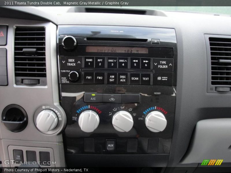 Magnetic Gray Metallic / Graphite Gray 2011 Toyota Tundra Double Cab