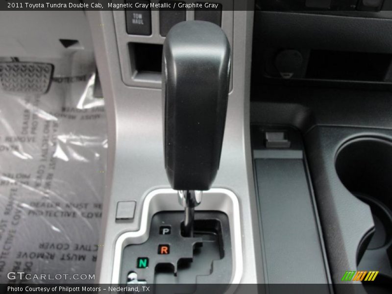 Magnetic Gray Metallic / Graphite Gray 2011 Toyota Tundra Double Cab