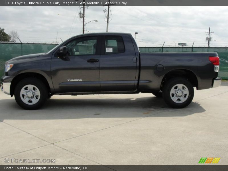 Magnetic Gray Metallic / Graphite Gray 2011 Toyota Tundra Double Cab
