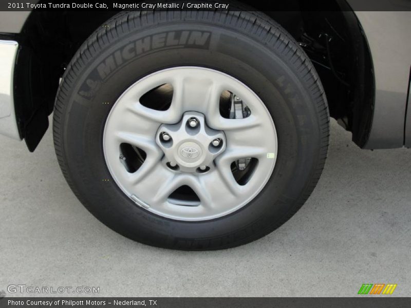 Magnetic Gray Metallic / Graphite Gray 2011 Toyota Tundra Double Cab