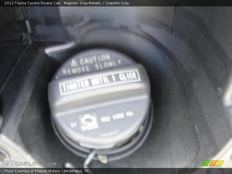 Magnetic Gray Metallic / Graphite Gray 2011 Toyota Tundra Double Cab