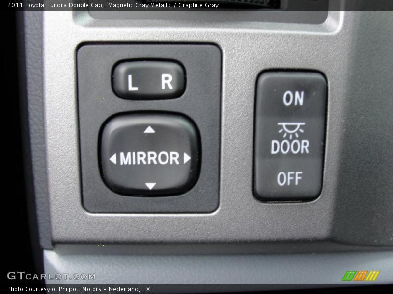 Magnetic Gray Metallic / Graphite Gray 2011 Toyota Tundra Double Cab