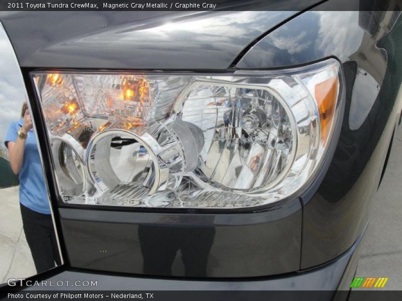 Magnetic Gray Metallic / Graphite Gray 2011 Toyota Tundra CrewMax