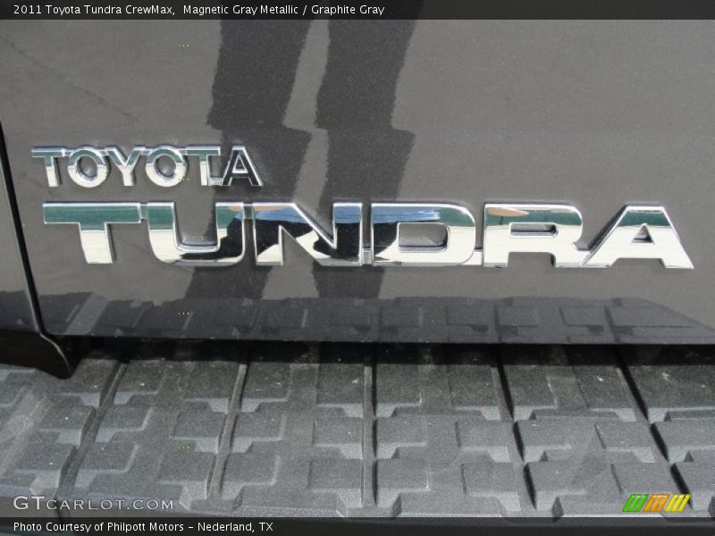 Magnetic Gray Metallic / Graphite Gray 2011 Toyota Tundra CrewMax