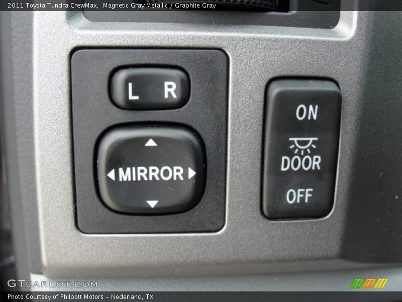 Magnetic Gray Metallic / Graphite Gray 2011 Toyota Tundra CrewMax