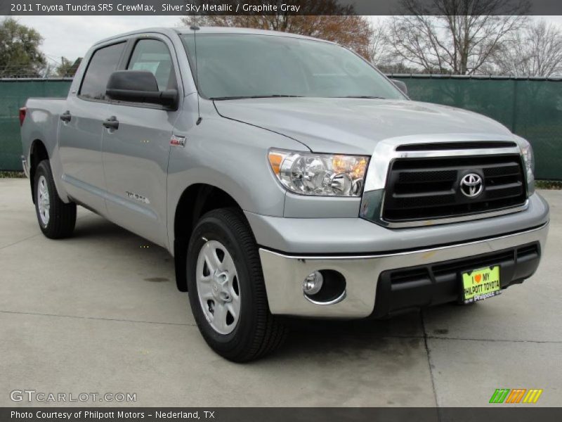 Silver Sky Metallic / Graphite Gray 2011 Toyota Tundra SR5 CrewMax