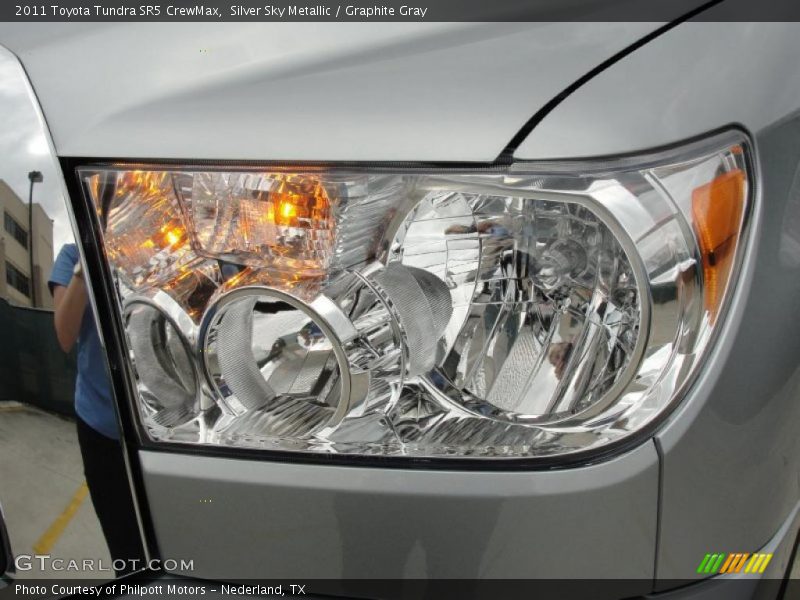 Silver Sky Metallic / Graphite Gray 2011 Toyota Tundra SR5 CrewMax