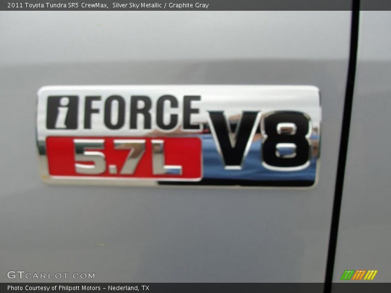 Silver Sky Metallic / Graphite Gray 2011 Toyota Tundra SR5 CrewMax