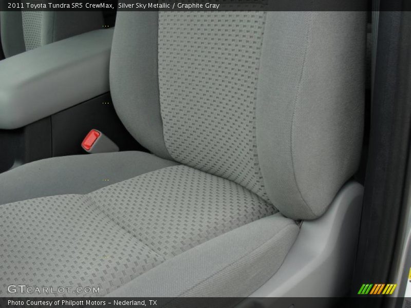 Silver Sky Metallic / Graphite Gray 2011 Toyota Tundra SR5 CrewMax
