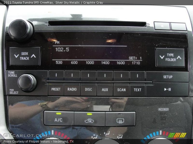 Controls of 2011 Tundra SR5 CrewMax