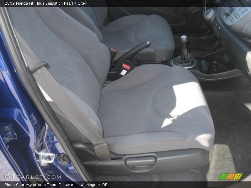  2009 Fit  Gray Interior