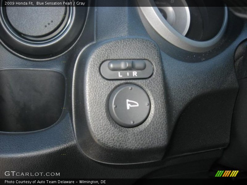 Controls of 2009 Fit 