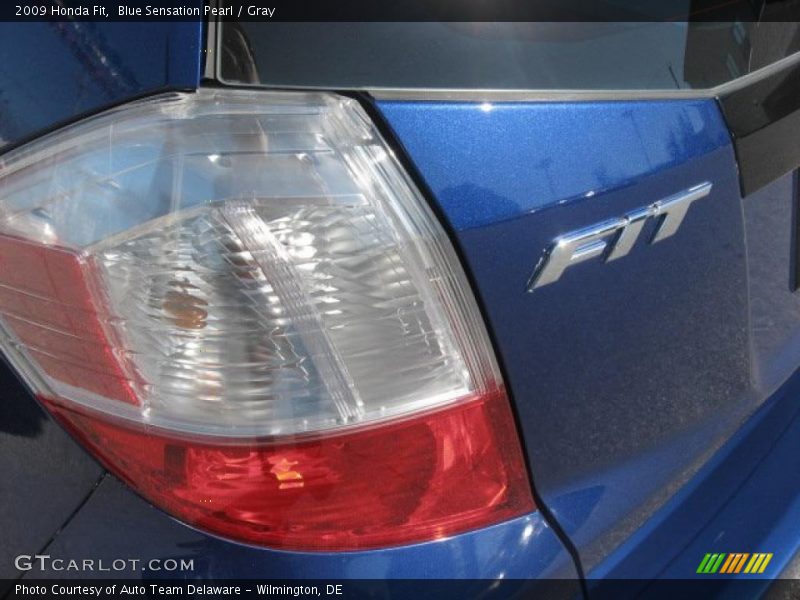 Blue Sensation Pearl / Gray 2009 Honda Fit