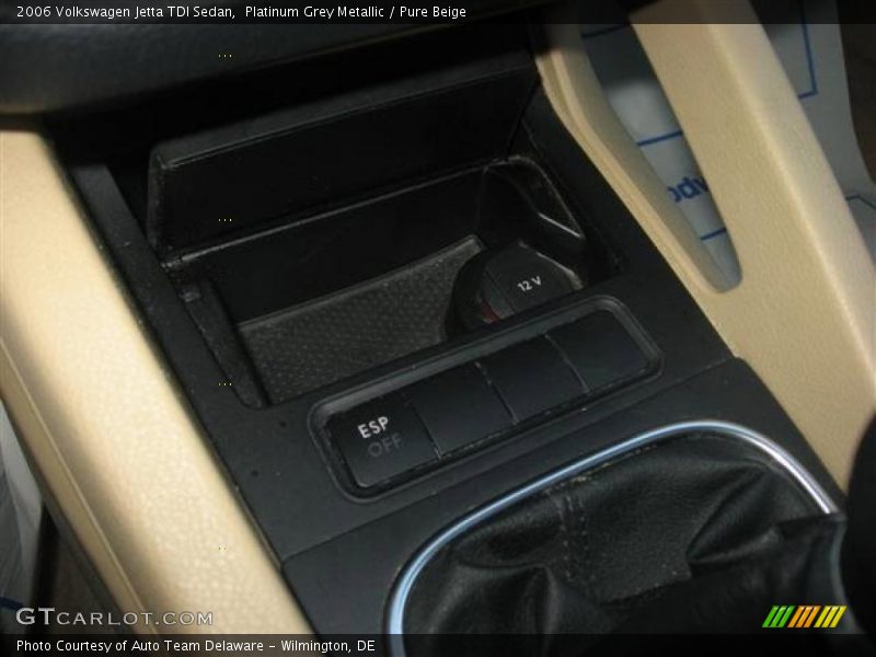 Platinum Grey Metallic / Pure Beige 2006 Volkswagen Jetta TDI Sedan