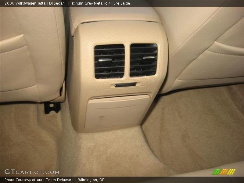 Platinum Grey Metallic / Pure Beige 2006 Volkswagen Jetta TDI Sedan