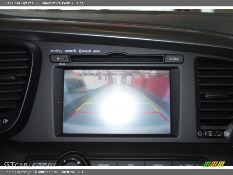 Snow White Pearl / Beige 2011 Kia Optima LX