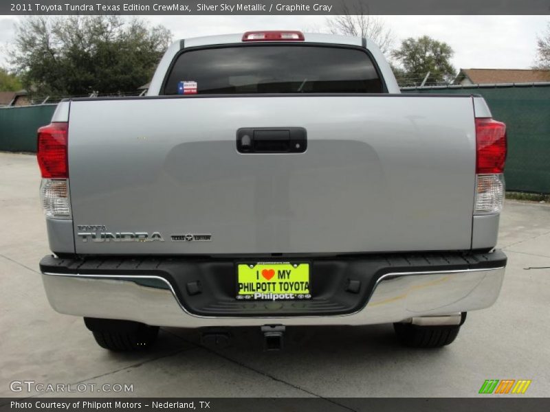 Silver Sky Metallic / Graphite Gray 2011 Toyota Tundra Texas Edition CrewMax