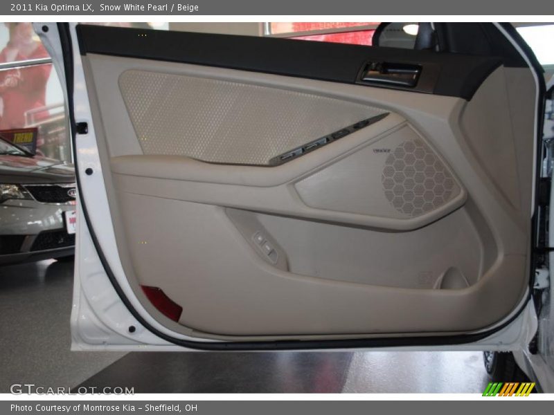 Snow White Pearl / Beige 2011 Kia Optima LX