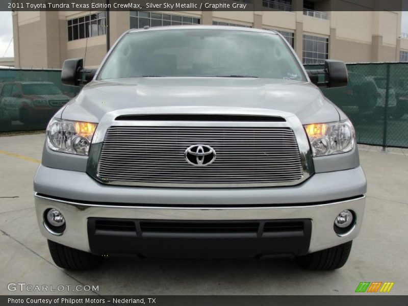 Silver Sky Metallic / Graphite Gray 2011 Toyota Tundra Texas Edition CrewMax