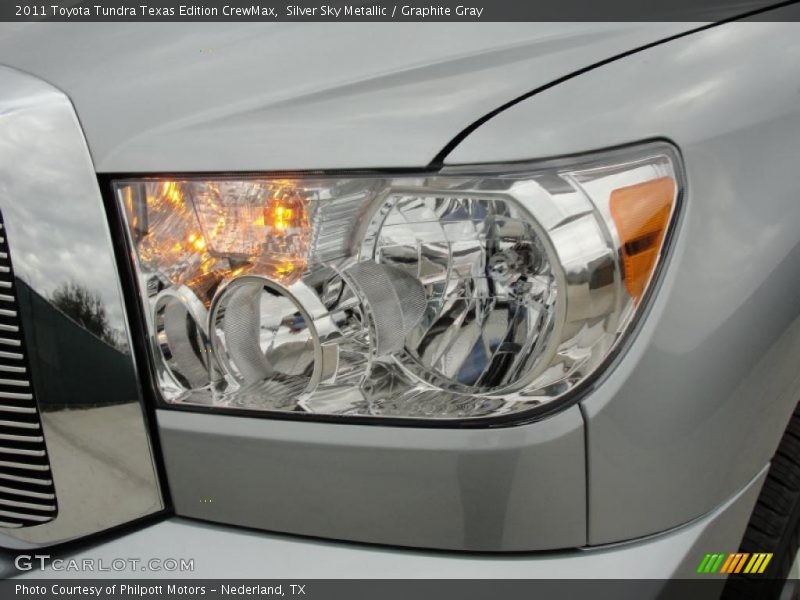 Silver Sky Metallic / Graphite Gray 2011 Toyota Tundra Texas Edition CrewMax