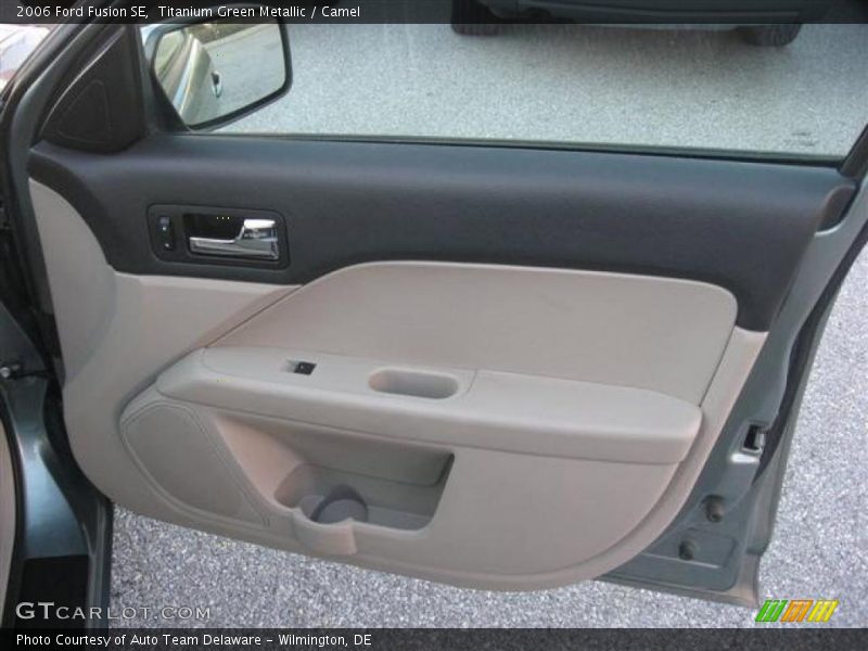 Titanium Green Metallic / Camel 2006 Ford Fusion SE