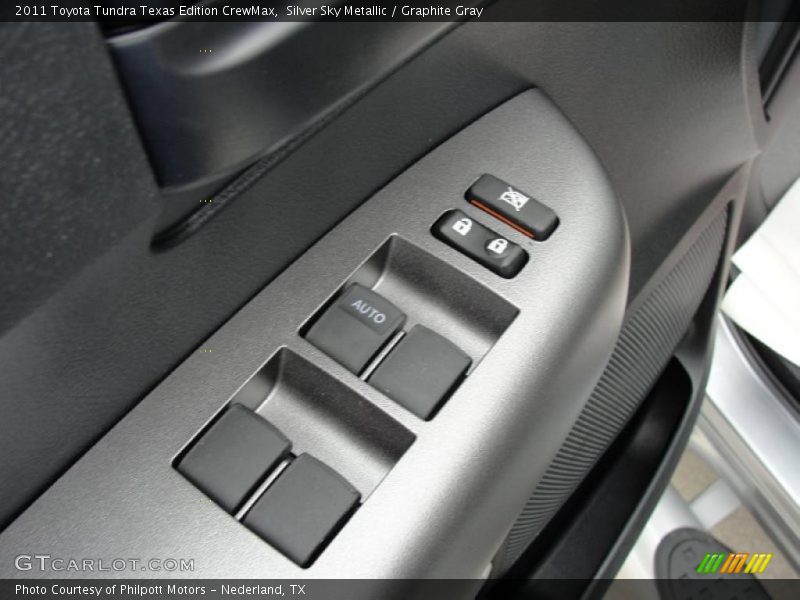 Silver Sky Metallic / Graphite Gray 2011 Toyota Tundra Texas Edition CrewMax