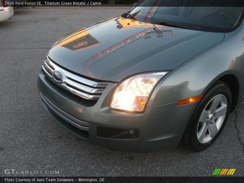 Titanium Green Metallic / Camel 2006 Ford Fusion SE