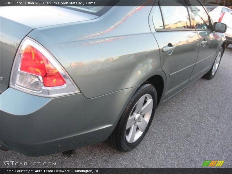Titanium Green Metallic / Camel 2006 Ford Fusion SE