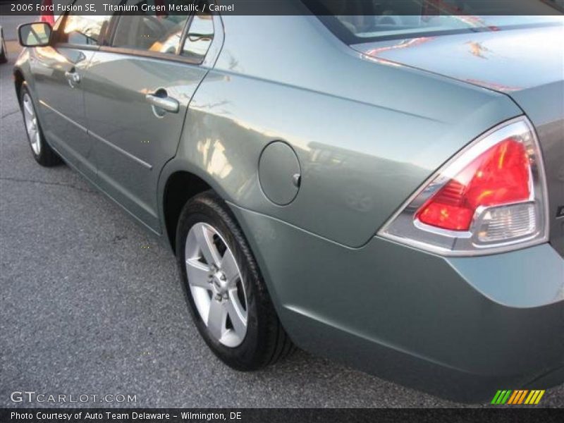 Titanium Green Metallic / Camel 2006 Ford Fusion SE