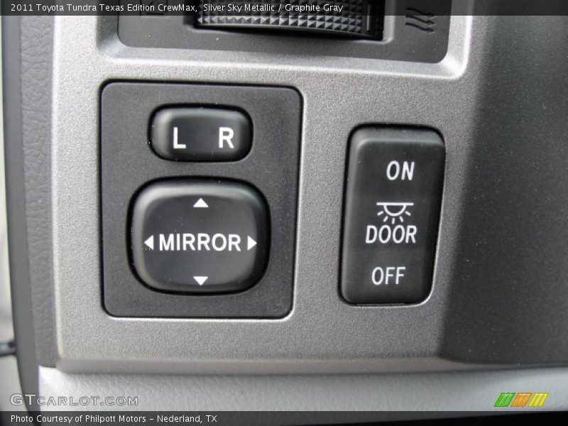 Silver Sky Metallic / Graphite Gray 2011 Toyota Tundra Texas Edition CrewMax