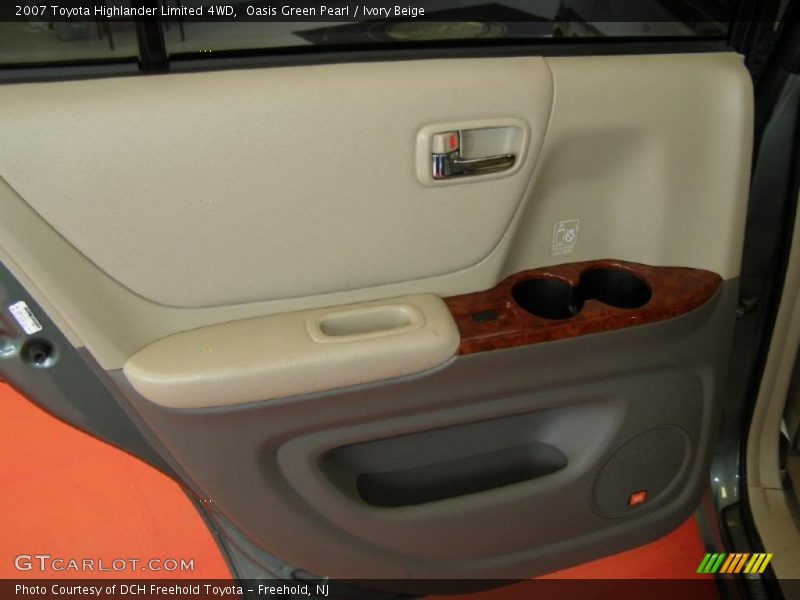 Oasis Green Pearl / Ivory Beige 2007 Toyota Highlander Limited 4WD