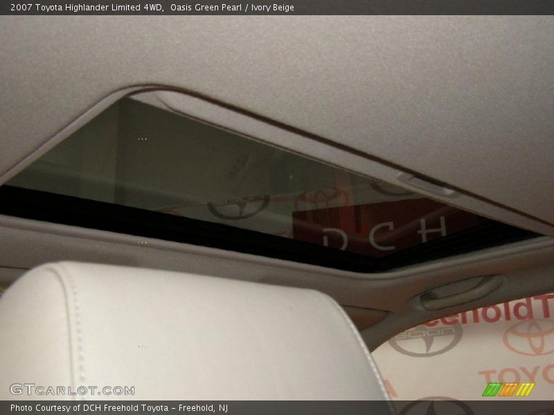 Oasis Green Pearl / Ivory Beige 2007 Toyota Highlander Limited 4WD