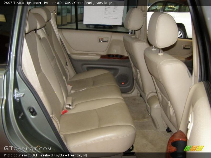 Oasis Green Pearl / Ivory Beige 2007 Toyota Highlander Limited 4WD