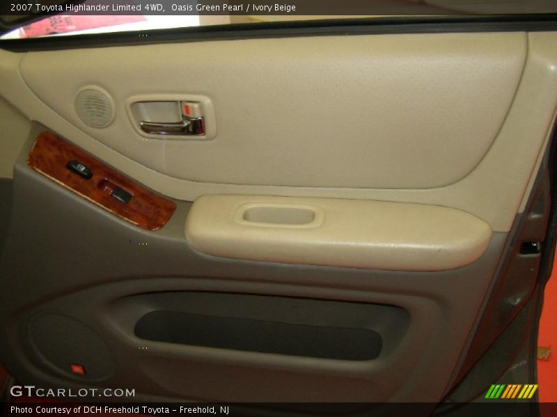 Oasis Green Pearl / Ivory Beige 2007 Toyota Highlander Limited 4WD