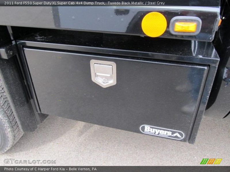Tuxedo Black Metallic / Steel Grey 2011 Ford F550 Super Duty XL Super Cab 4x4 Dump Truck