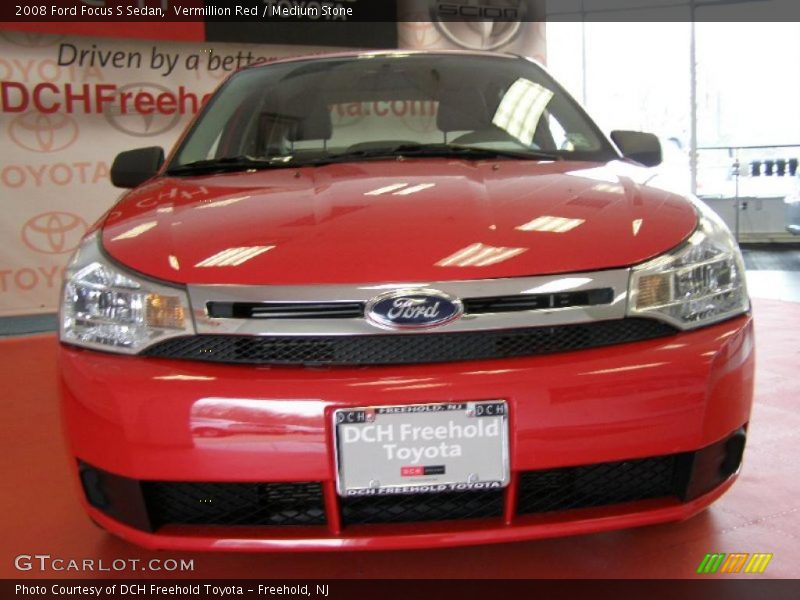 Vermillion Red / Medium Stone 2008 Ford Focus S Sedan