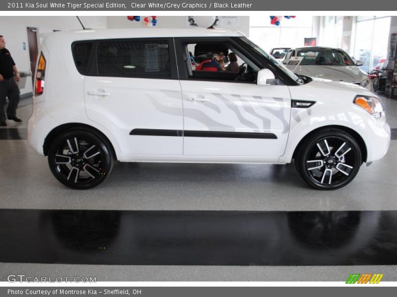  2011 Soul White Tiger Special Edition Clear White/Grey Graphics