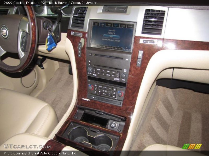 Controls of 2009 Escalade ESV