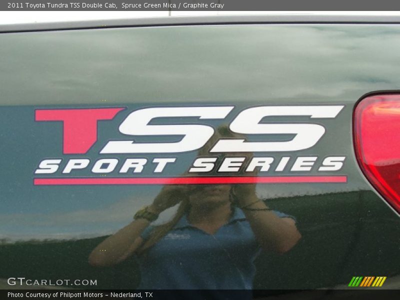  2011 Tundra TSS Double Cab Logo
