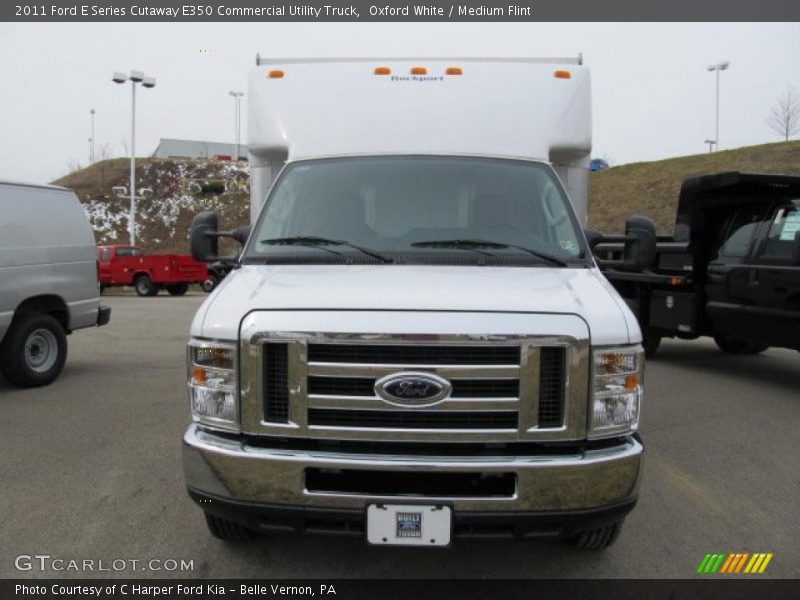 Oxford White / Medium Flint 2011 Ford E Series Cutaway E350 Commercial Utility Truck