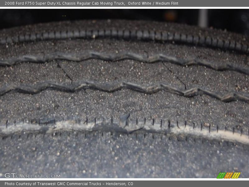 Oxford White / Medium Flint 2008 Ford F750 Super Duty XL Chassis Regular Cab Moving Truck