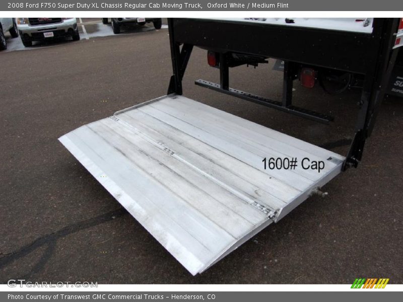 Oxford White / Medium Flint 2008 Ford F750 Super Duty XL Chassis Regular Cab Moving Truck