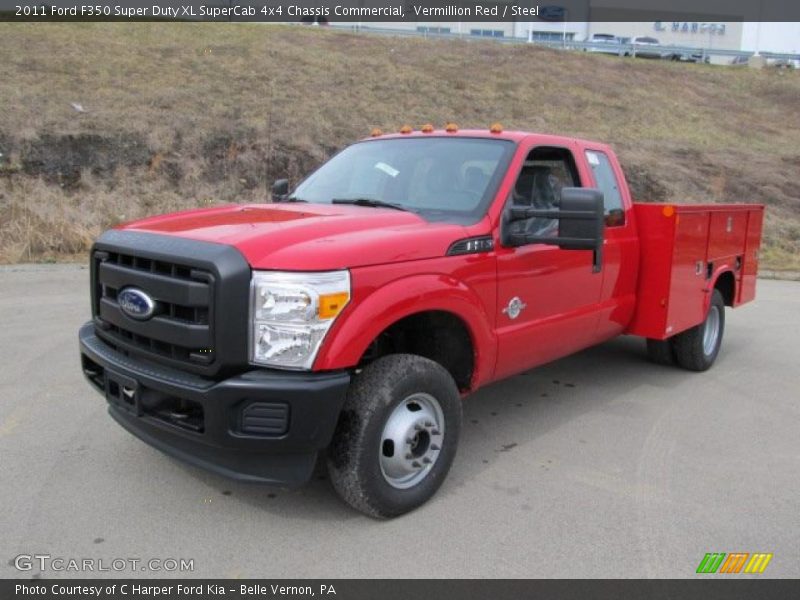 Front 3/4 View of 2011 F350 Super Duty XL SuperCab 4x4 Chassis Commercial